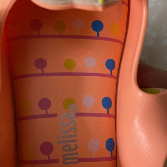 Mini Melissa shoes. Size 5. Color orange. - Picture 6 of 6